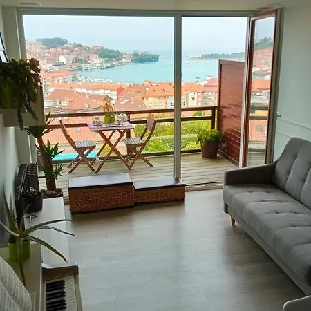 Terraza Y Piscina Con Vistas Espectaculares Al Mar Parking Cubierto Apartment