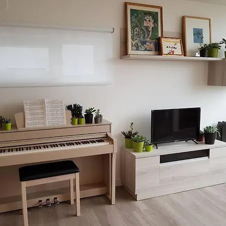 Terraza Y Piscina Con Vistas Espectaculares Al Mar Parking Cubierto