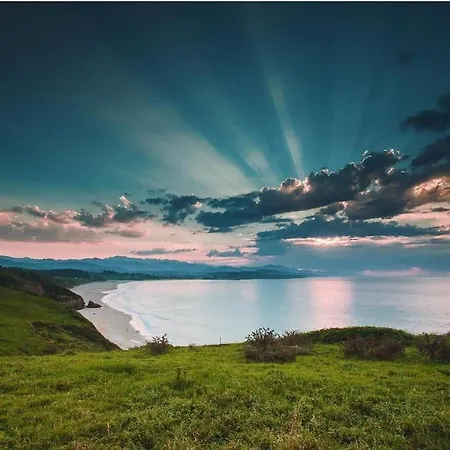 Terraza Y Piscina Con Vistas Espectaculares Al Mar Parking Cubierto