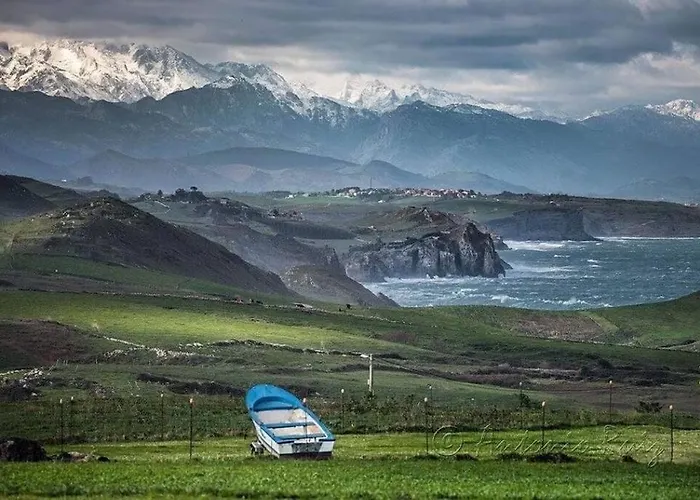Terraza Y Piscina Con Vistas Espectaculares Al Mar Parking Cubierto