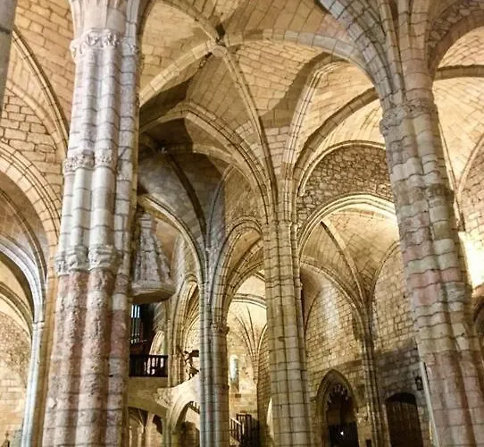 Apartamento Terraza Y Piscina Con Vistas Espectaculares Al Mar Parking Cubierto San Vicente De La Barquera