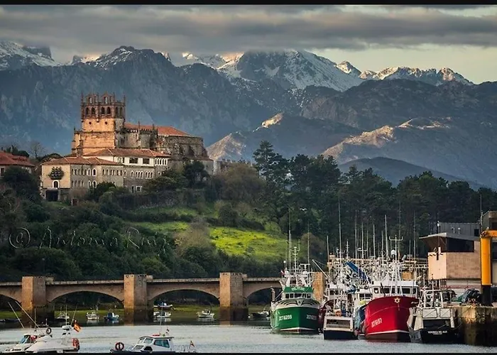Terraza Y Piscina Con Vistas Espectaculares Al Mar Parking Cubierto Apartamento San Vicente De La Barquera